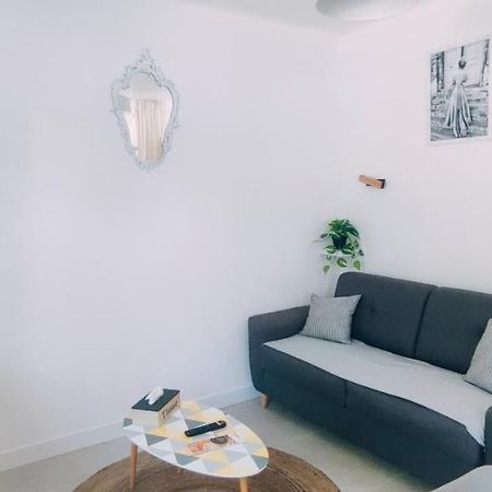 Apartamento Le Studio Des Tours - Parking Arlés Exterior foto